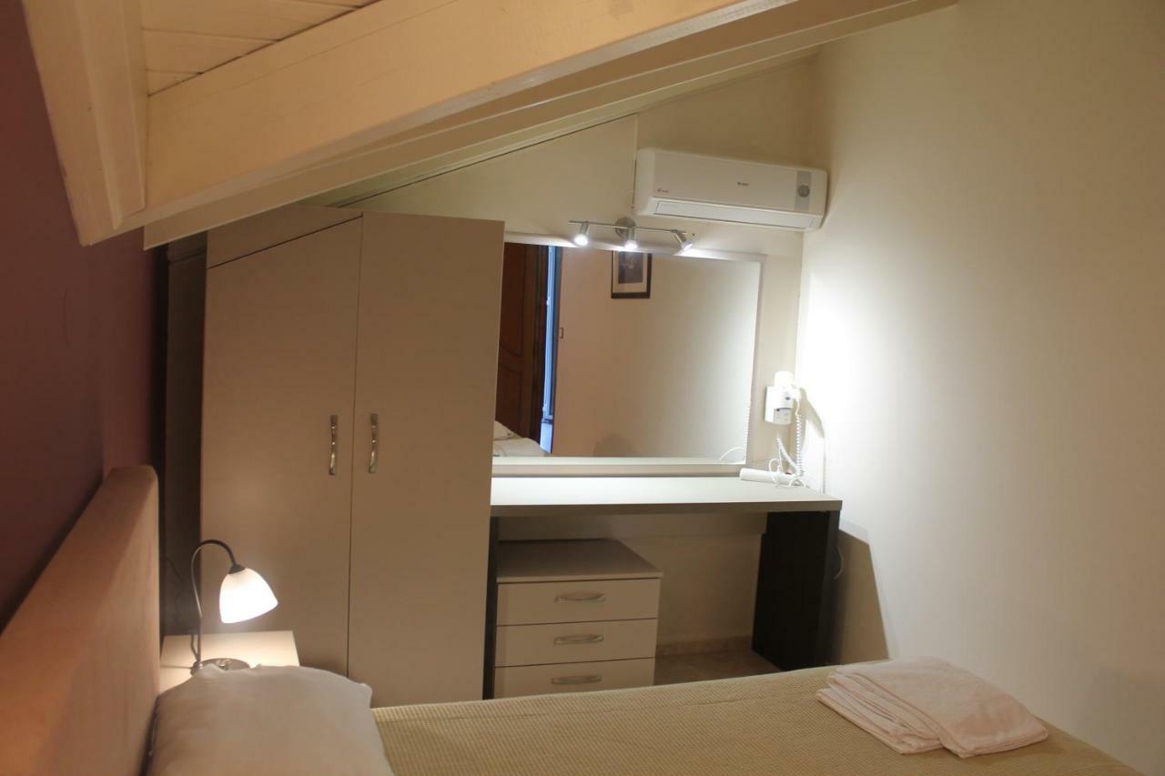 Victoria'S Apartments Dilinata ภายนอก รูปภาพ