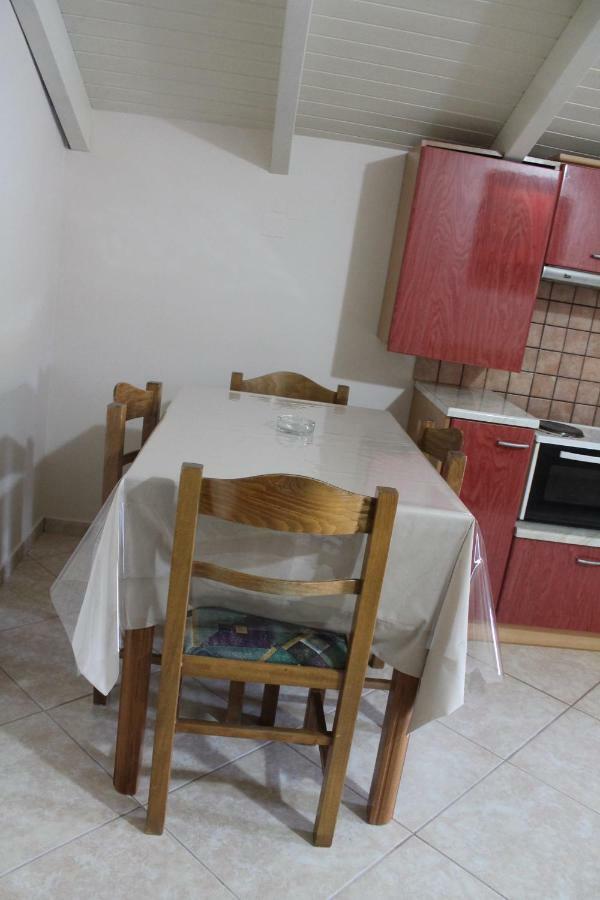 Victoria'S Apartments Dilinata ภายนอก รูปภาพ