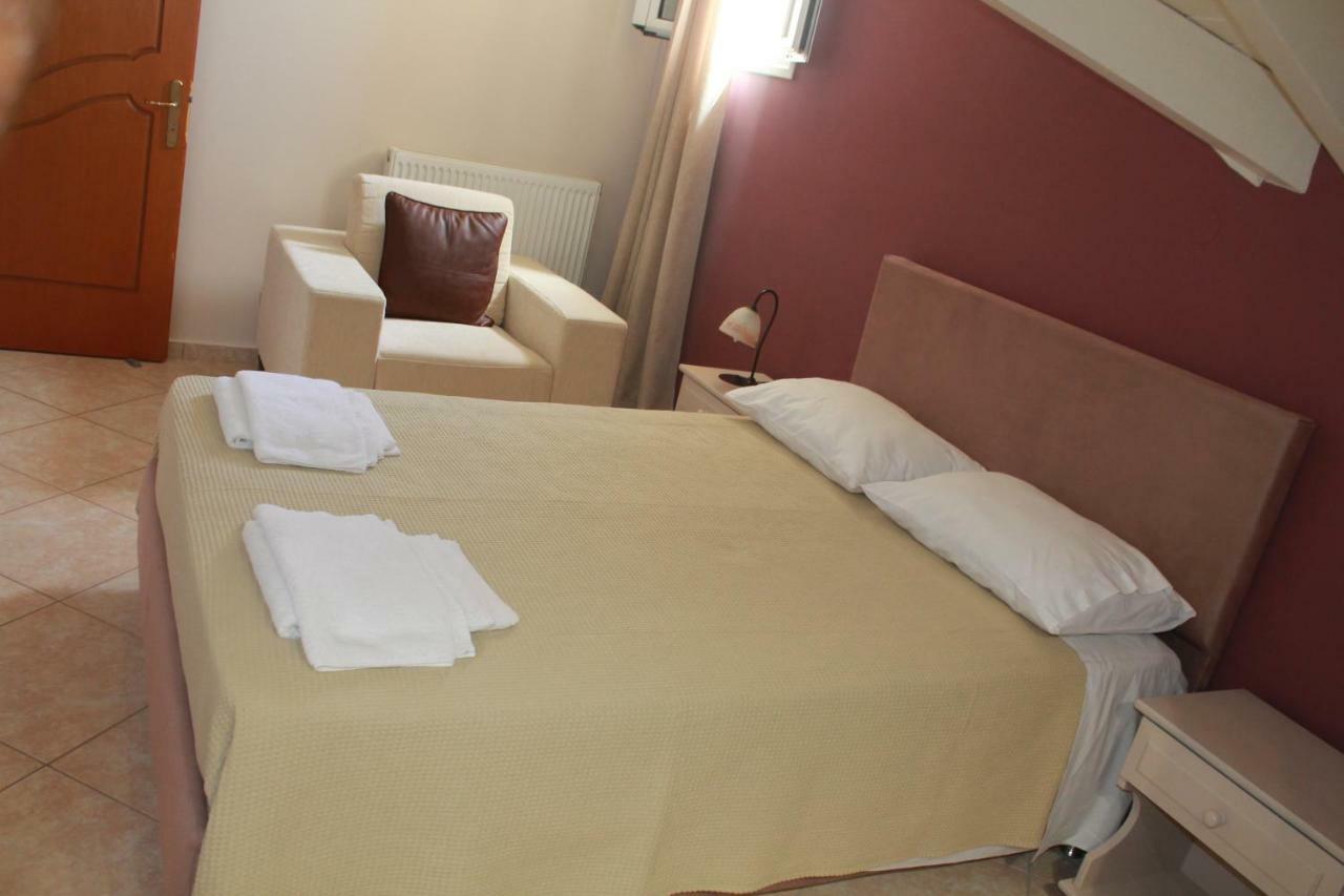 Victoria'S Apartments Dilinata ภายนอก รูปภาพ